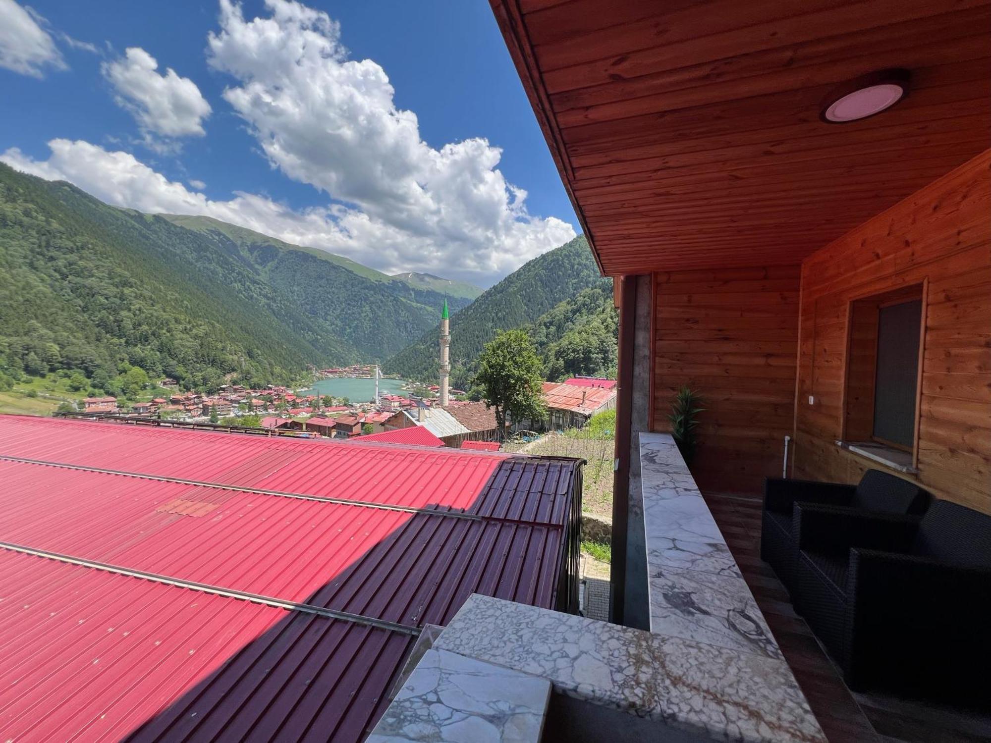Uzungoel Dilek Pansiyon Exterior photo